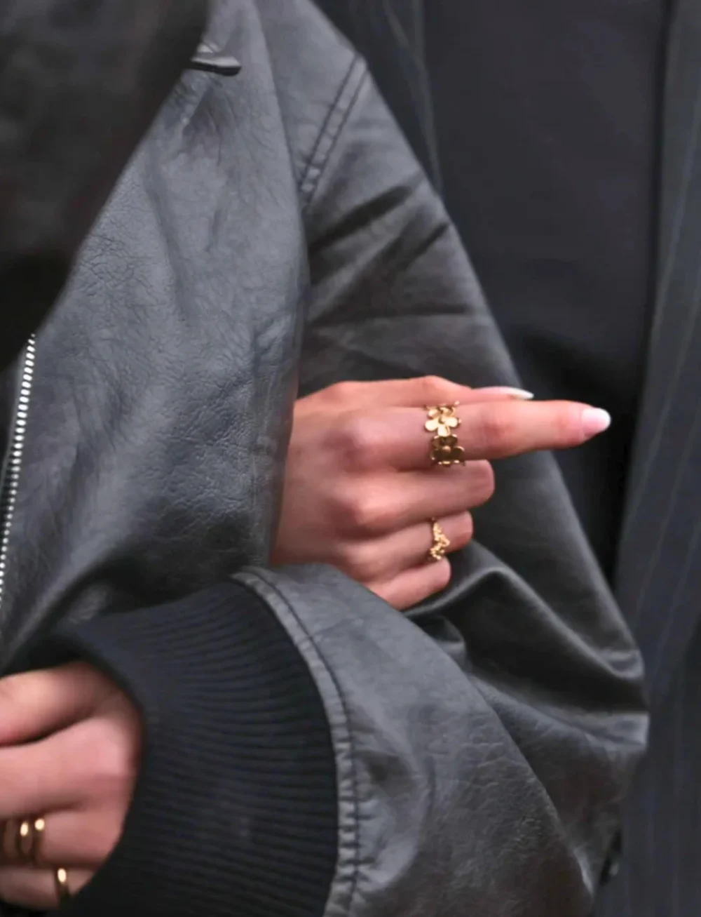 Sistie - Camellia - Ring Gold-plated - ringe - gold - 1