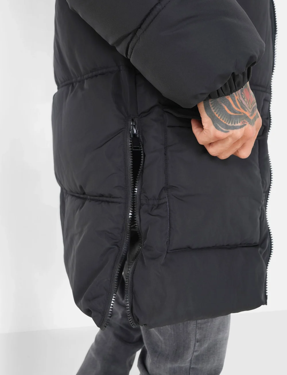 SIXTH JUNE - LONG PUFFER JACKET WITH HOOD - winterjacken - black - 4