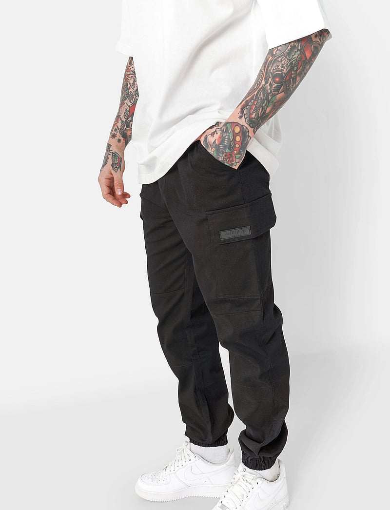 SIXTH JUNE - CARRY OVER PANTS - cargohose - black - 4