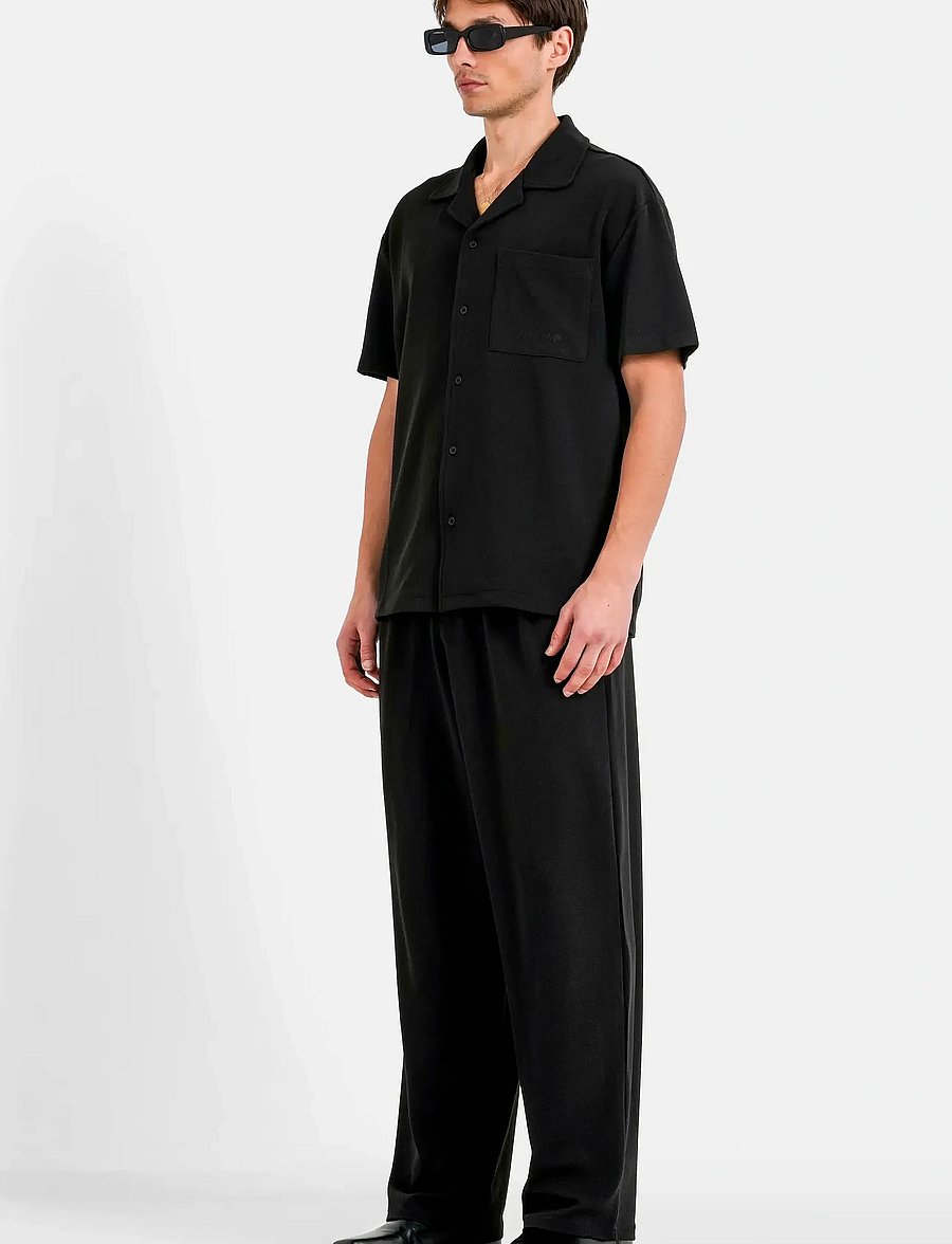 SIXTH JUNE - CREPE FABRIC SS SHIRT - marškiniai trumpomis rankovėmis - black - 3