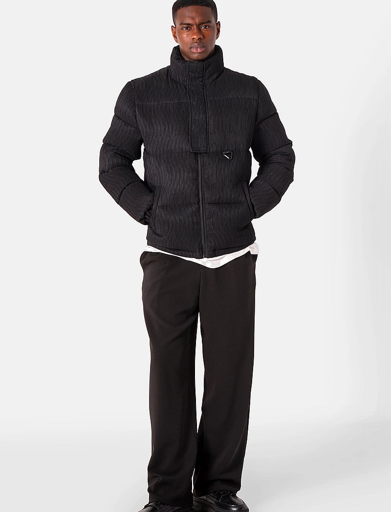 SIXTH JUNE - TEXTURED DOWNJACKET - vinterjakker - black - 3