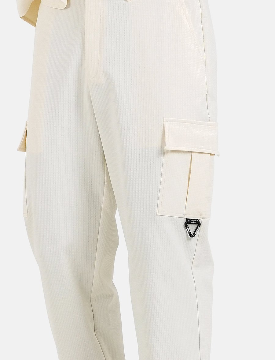 SIXTH JUNE - TEXTURED UTILITY CARGO PANTS - cargohose - off white - 5
