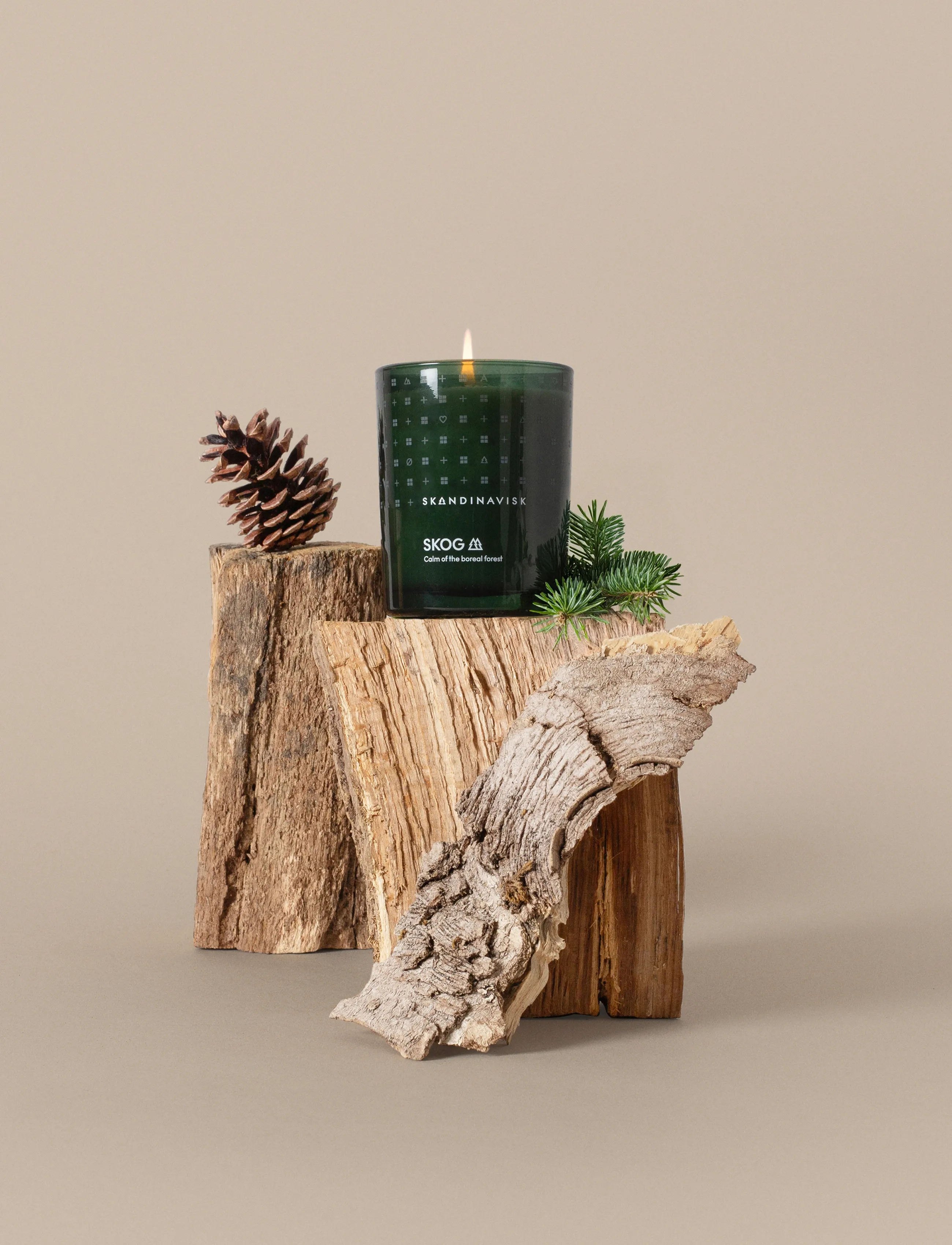Skandinavisk Skog Scented Candle 200G, 200 g, Green, Hjem > Duftlys, Dame