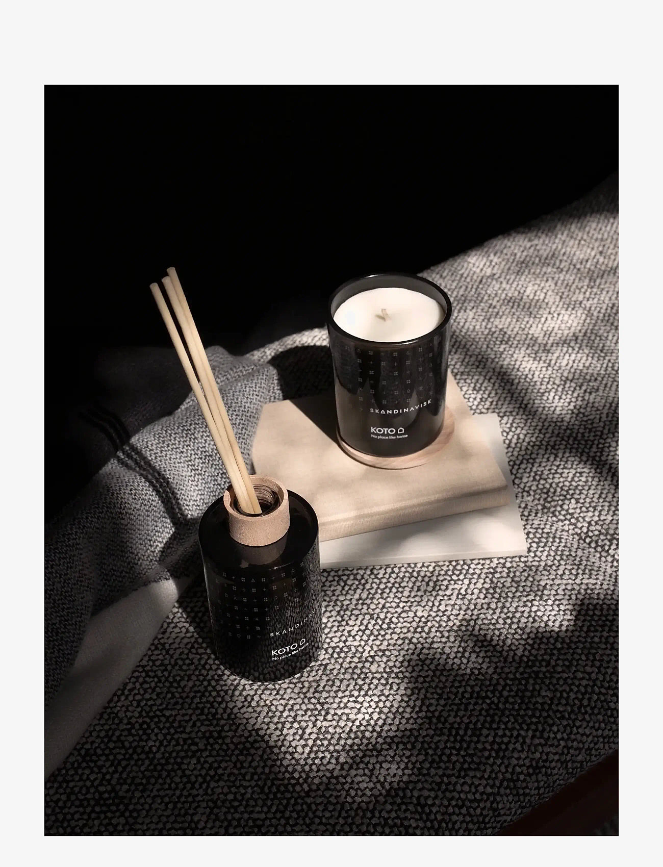Skandinavisk - KOTO Scented Candle 200g - above 500kr - black - 4