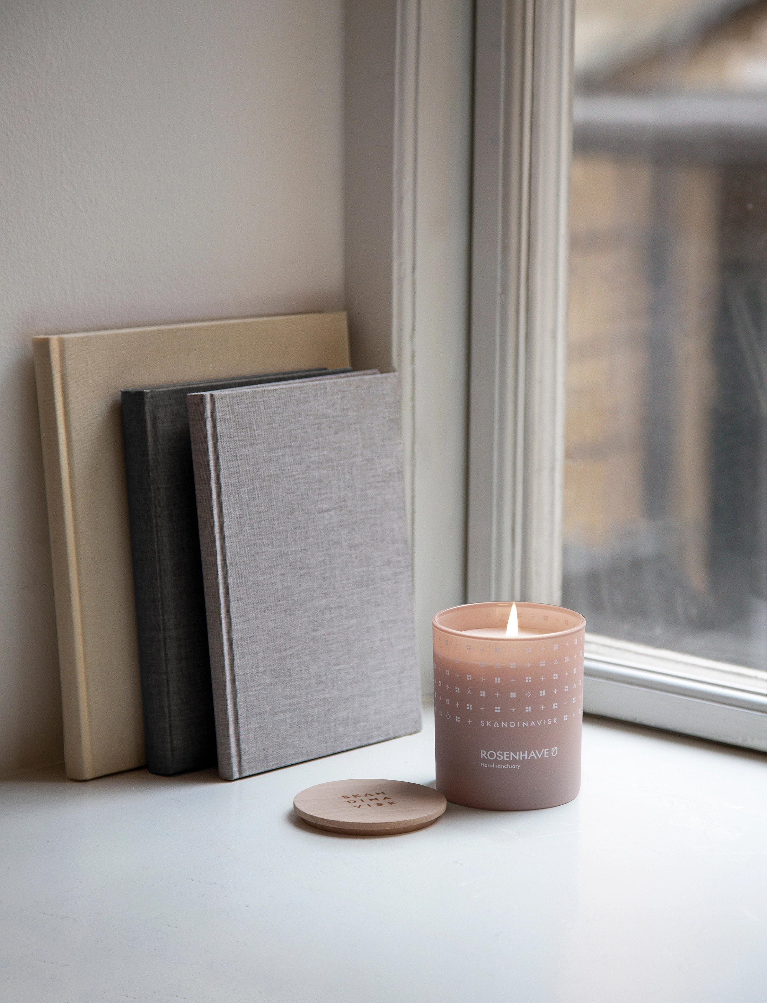 Skandinavisk Rosenhave Scented Candle 200G, 200 g, Nude, Hjem > Duftlys, Dame
