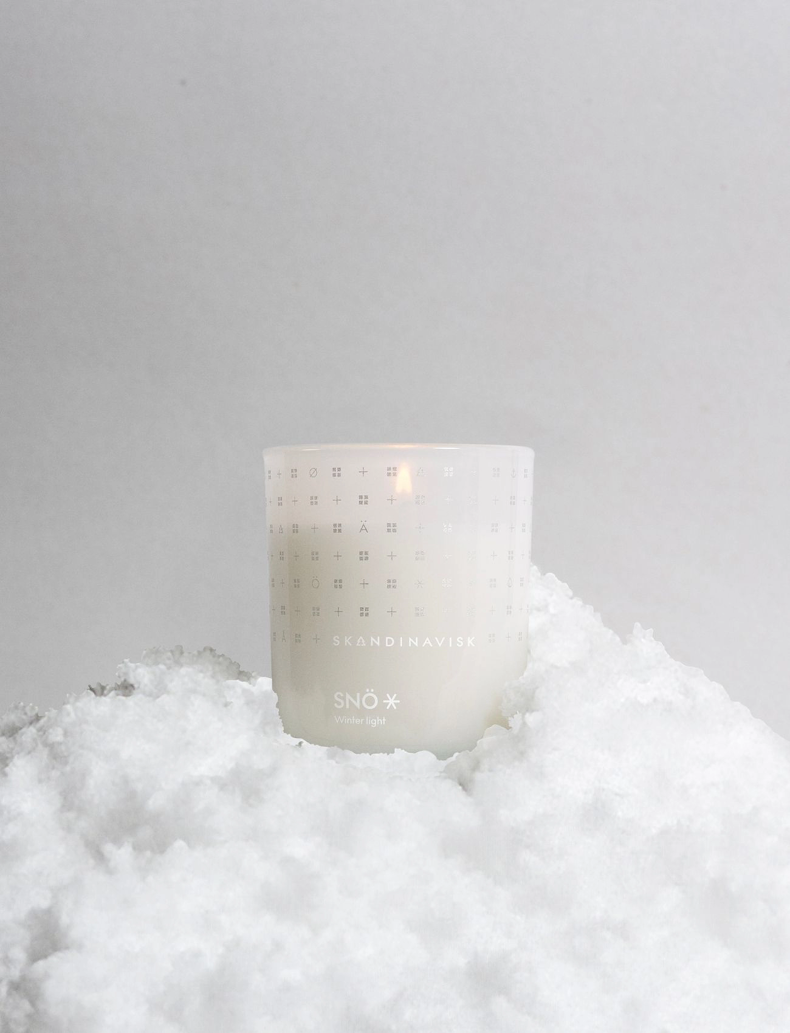 Skandinavisk - SNÖ Special Edition Scented Candle 200g - mellem 200-500 kr - white - 4