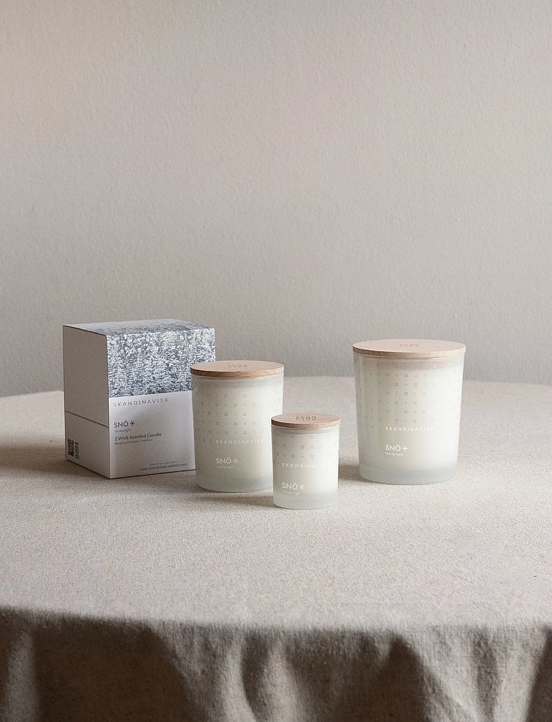 Skandinavisk - SNÖ Special Edition 2-wick Scented Candle 350g - above 500kr - white - 4
