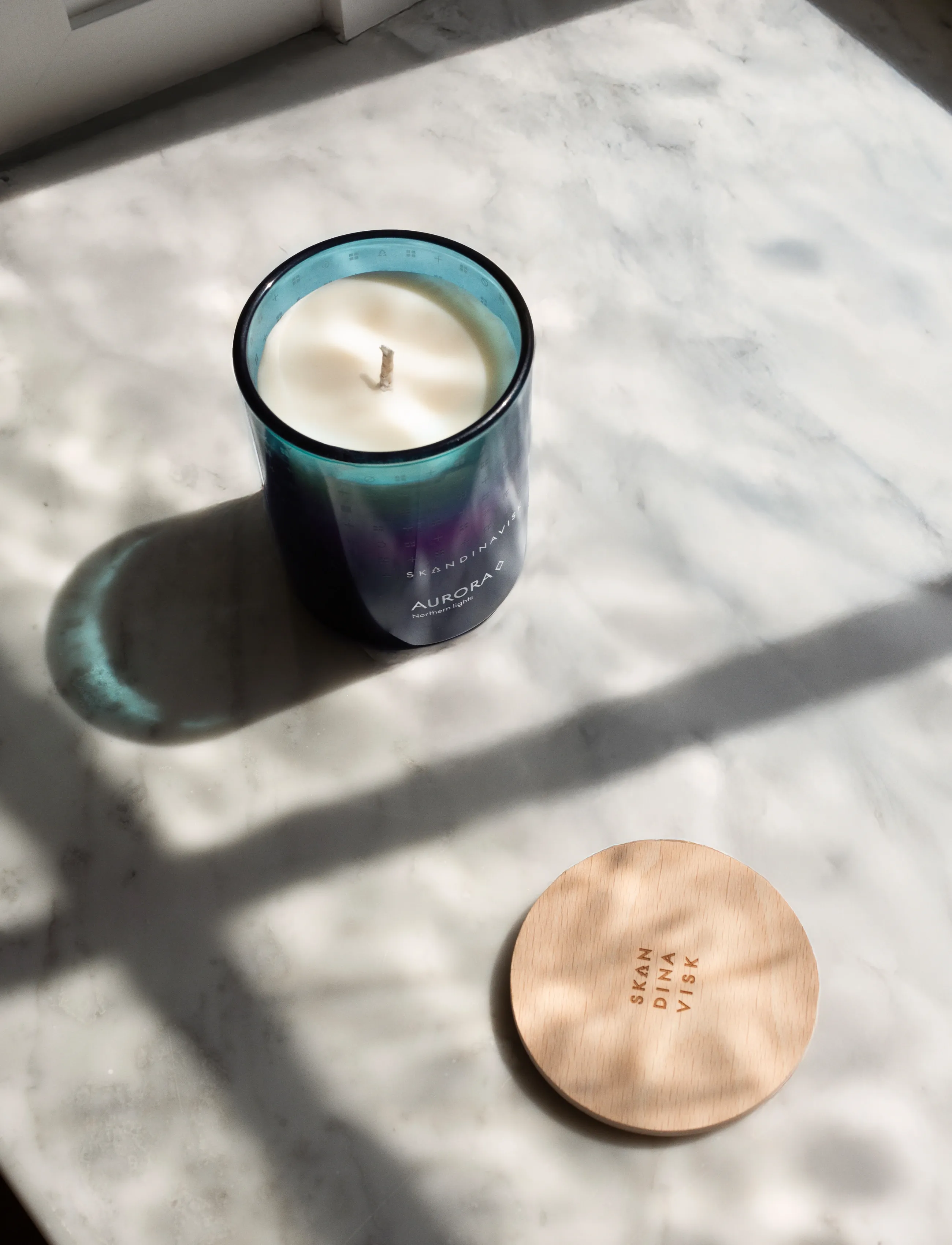 Skandinavisk - AURORA Scented Candle - mellem 200-500 kr - aurora blue sky - 4