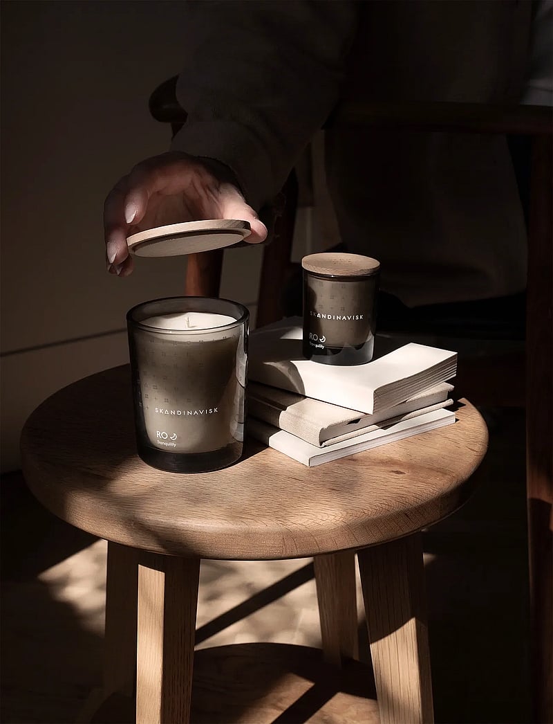 Skandinavisk - RO Scented Candle 65g - above 500kr - cool grey - 0