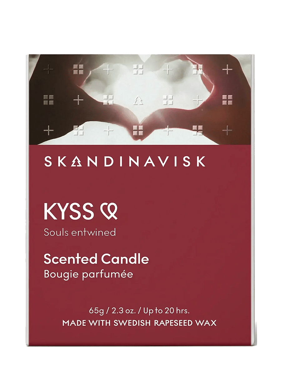 Skandinavisk - KYSS Scented Candle 65g - above 500kr - warm love red - 3