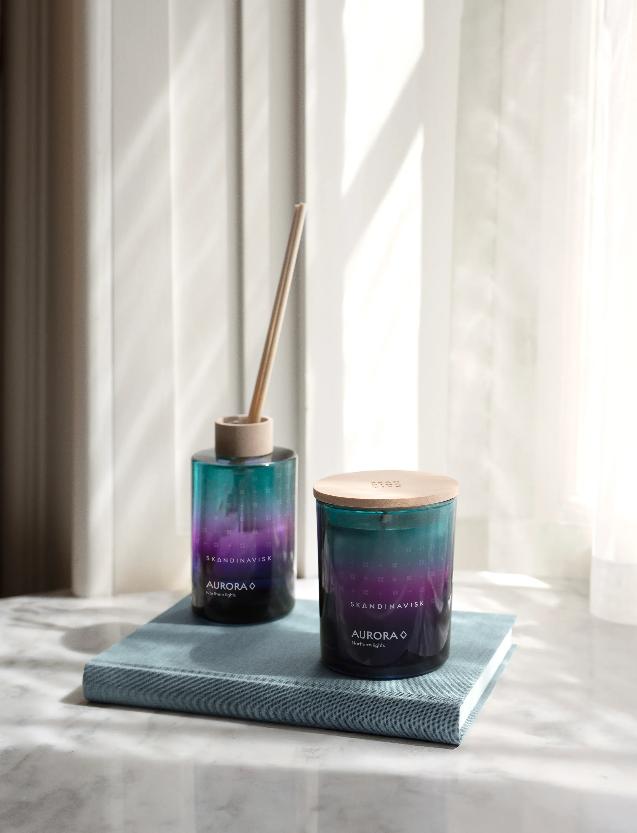 Skandinavisk - AURORA Scent Diffuser 200ml - kvapų difuzoriai - aurora blue sky - 4
