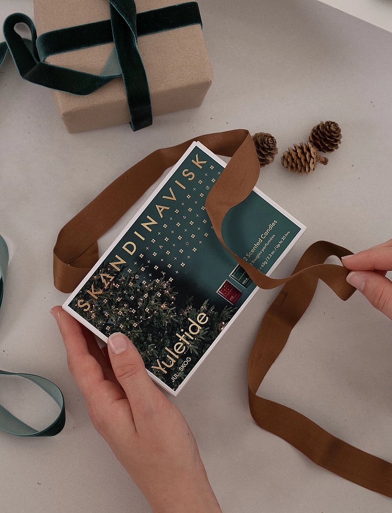 Skandinavisk - Yuletide Scented Candle Giftset - giftset - multicolor - 2