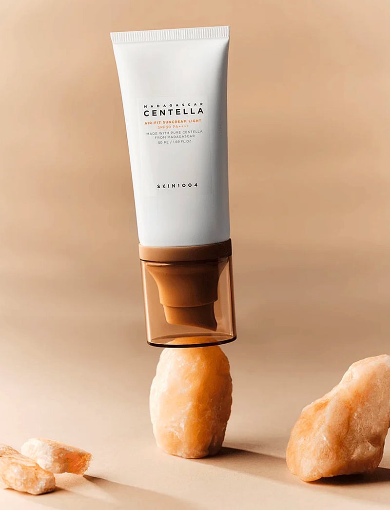 SKIN1004 - Madagascar Centella Air-Fit Suncream Light - til kroppen - clear - 2