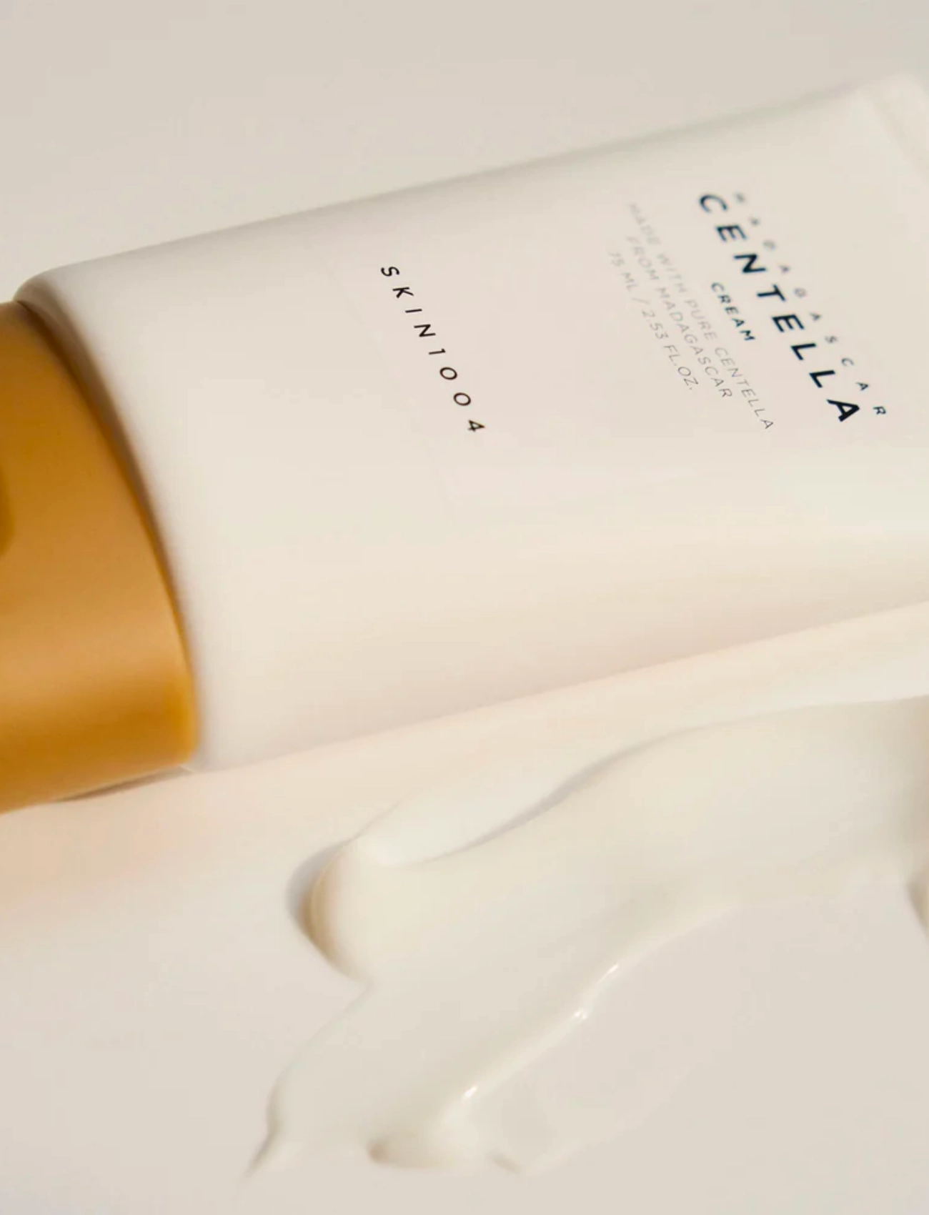 SKIN1004 - Madagascar Centella Cream - sommarens hudvård  - clear - 2