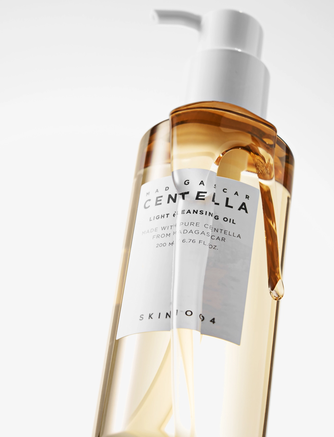 SKIN1004 - Madagascar Centella Light Cleansing Oil - rengöringsolja - clear - 2