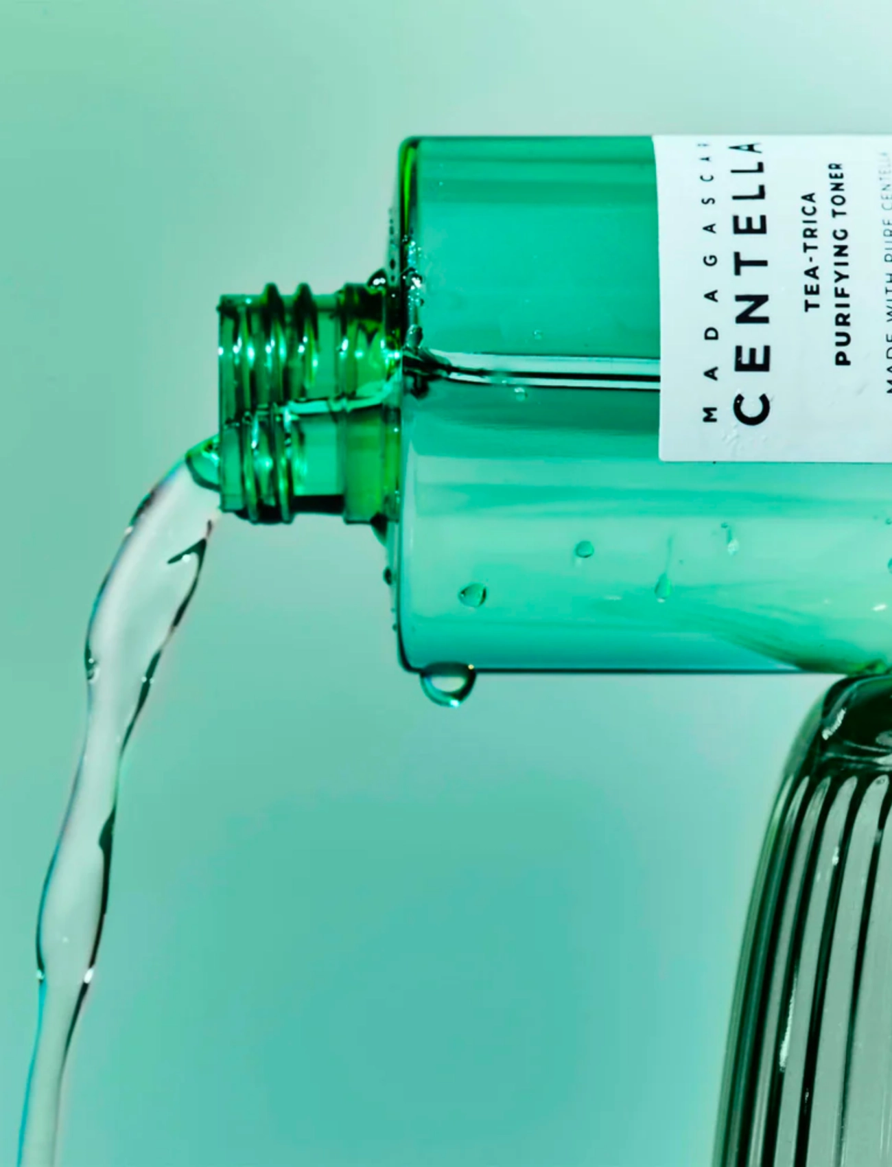SKIN1004 Madagascar Centella Tea-Trica Purifying Toner rengöring & peeling dam – bild 2