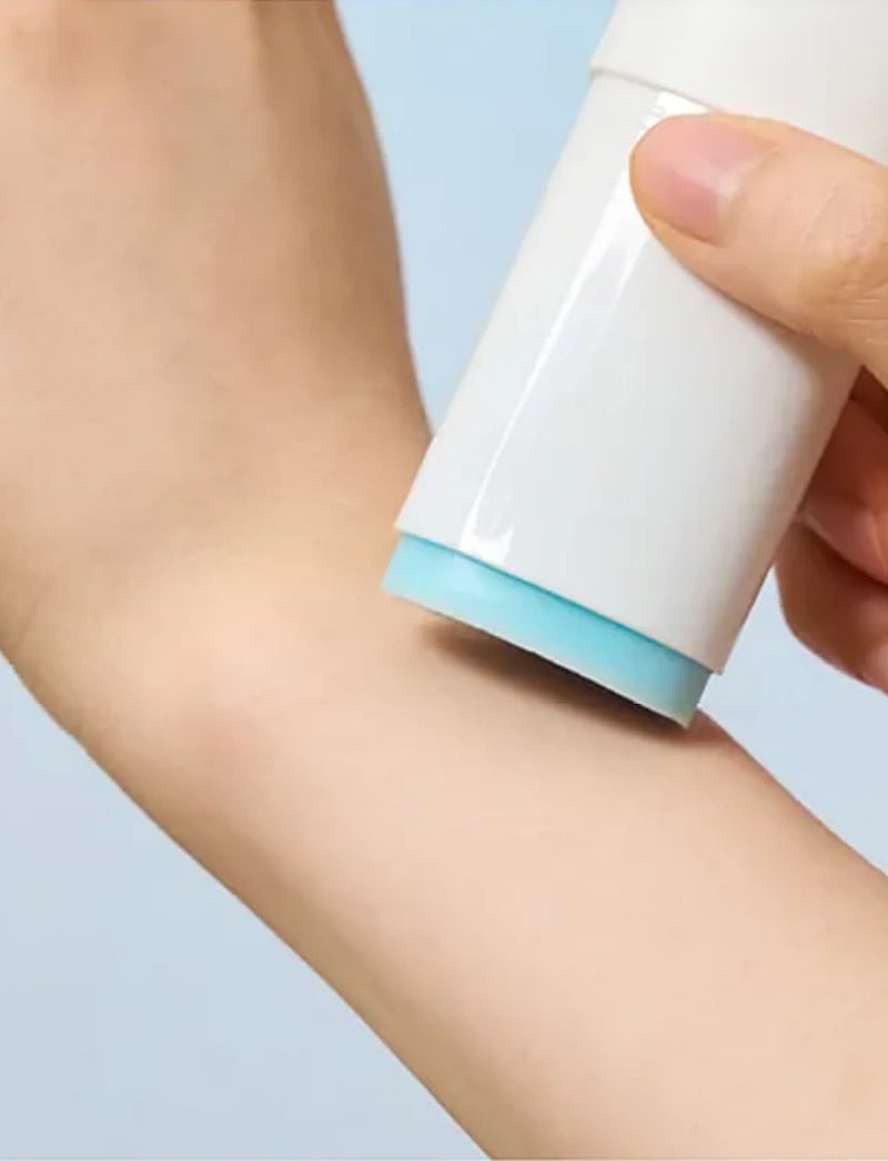 SKIN1004 - Centella Hyalu-Cica Silky-Fit Sun Stick SPF50+ PA++++ Mini - til kroppen - clear - 0