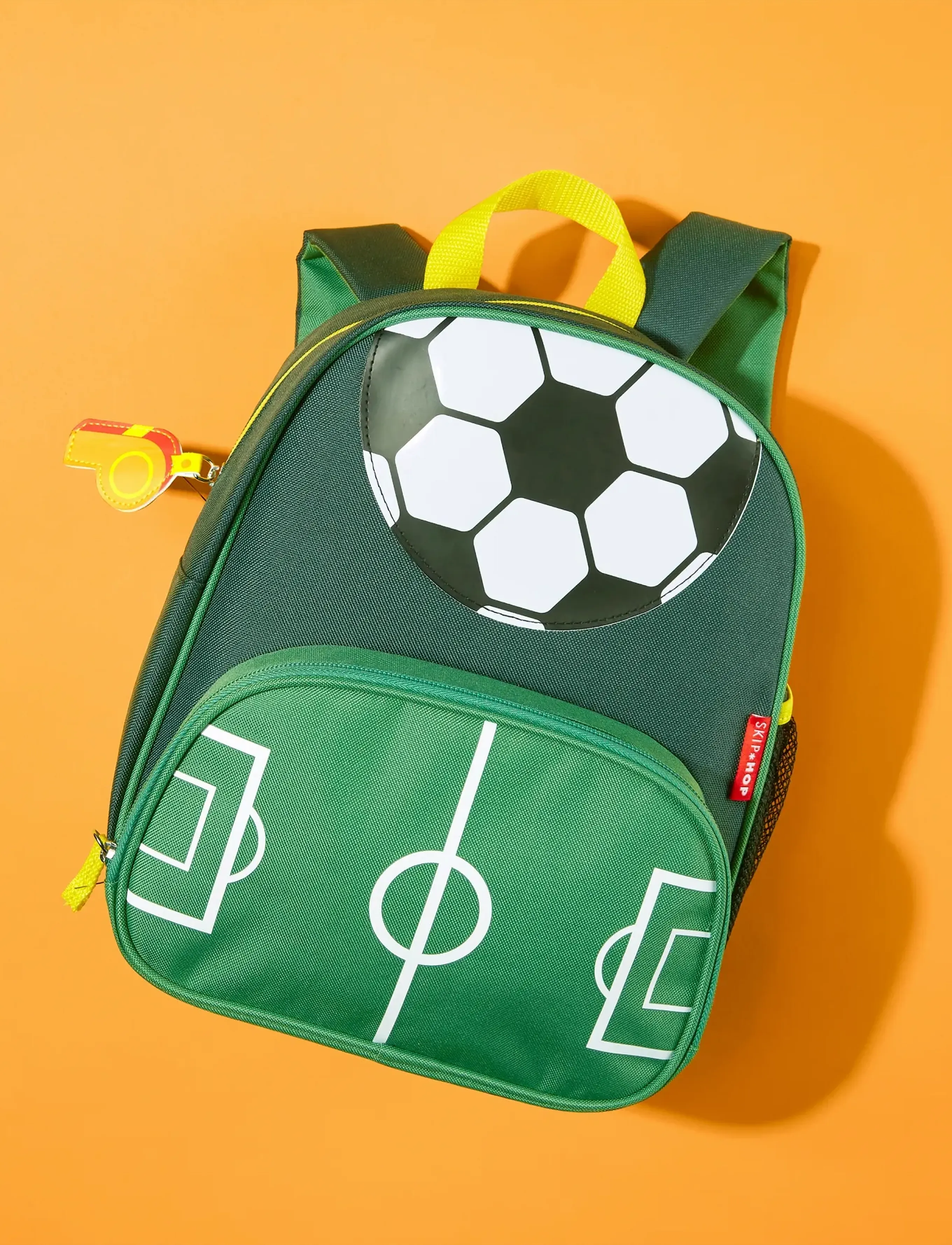 Skip Hop Skip Hop Spark Style Little Kid Backpack "Fotboll", One Size, Green, Tasker > Rygsække, Børn
