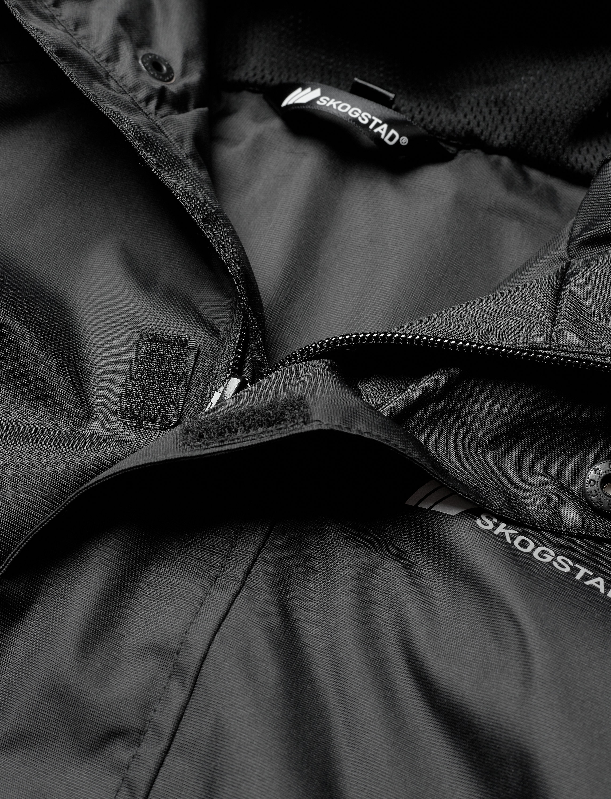 Skogstad - Risøy 2-layer technical rain jacket - black - 3