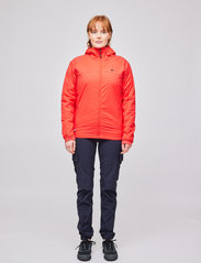 Skogstad - Gråhovda light PrimaLoft jacket - outdoor & rain jackets - poppy red - 2