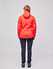 Skogstad - Gråhovda light PrimaLoft jacket - outdoor & rain jackets - poppy red - 3