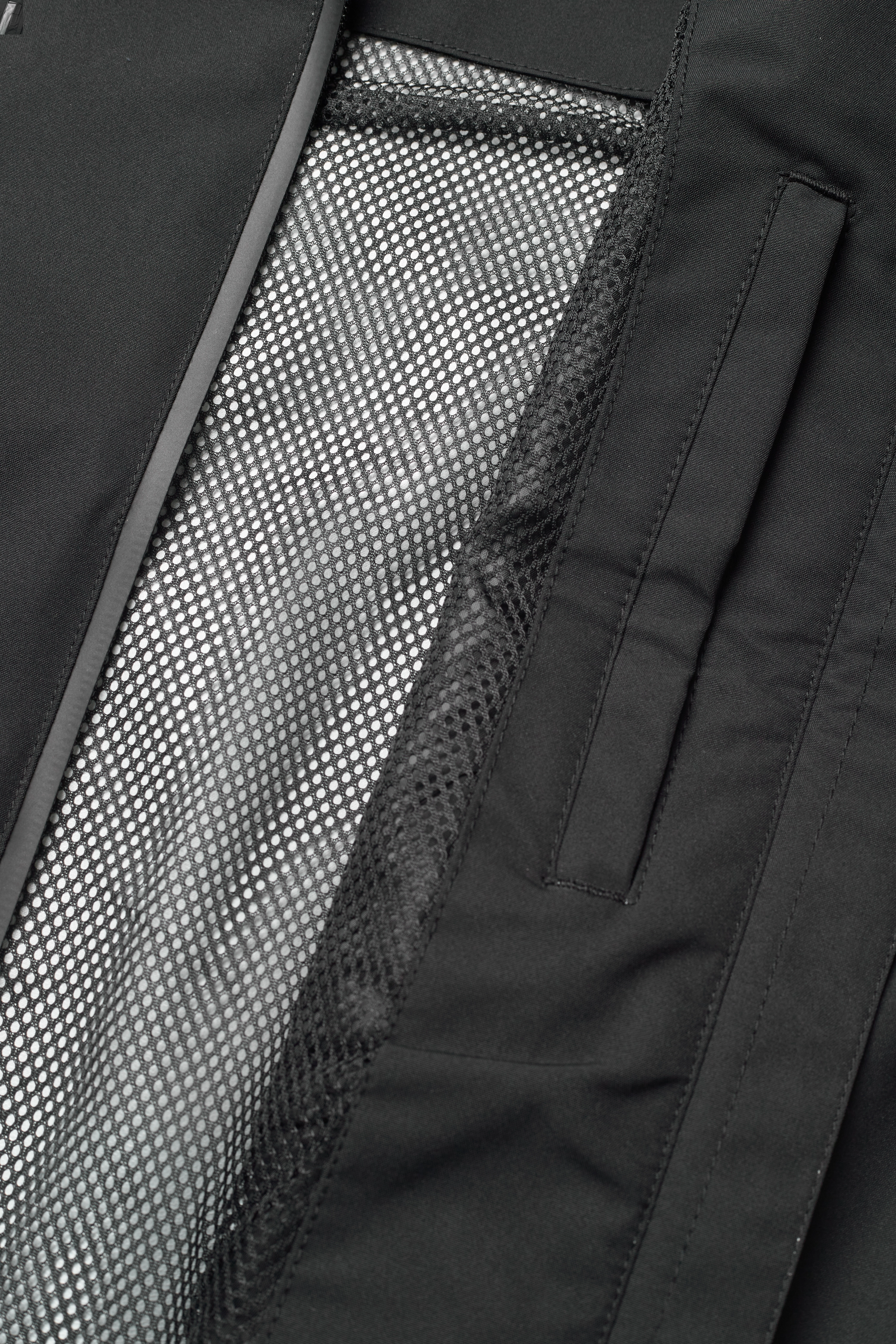 Skogstad - Risøy 2-layer technical rain jacket - black - 4