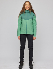 Skogstad - W Lidane - ski jackets - frosty spruce - 2