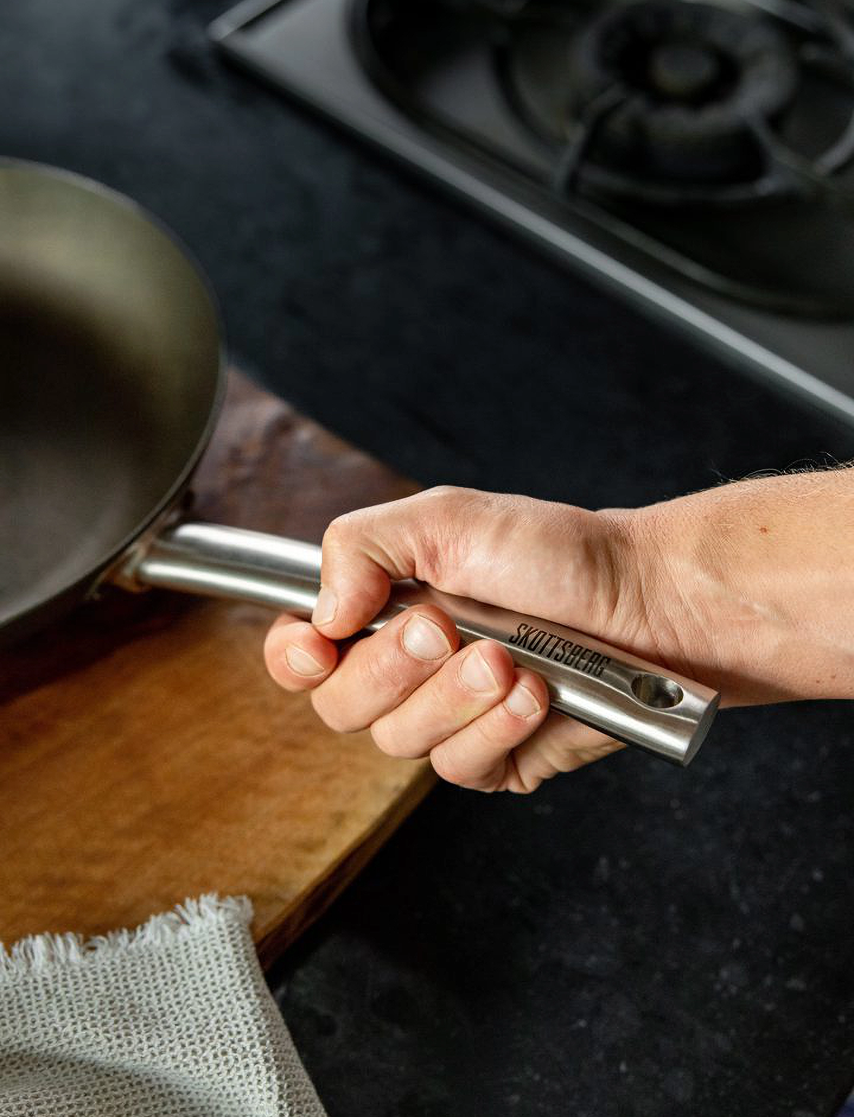 Skottsberg Fry Pan Carbon - For ham - BLACK / black