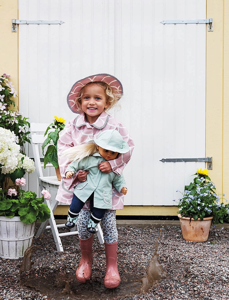 Skrållan - SKRÅLLAN REGNJACKA & HATT 45 C - dúkkuföt - multi - 0