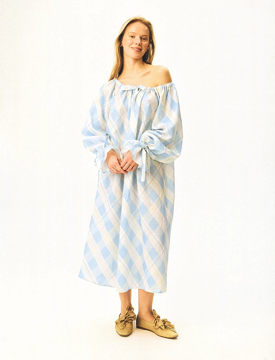 Sleeper - Cha-Cha Linen Maxi Dress in Blue Plaid with Hair Ribbon - sommerkleider - white&blue - 0