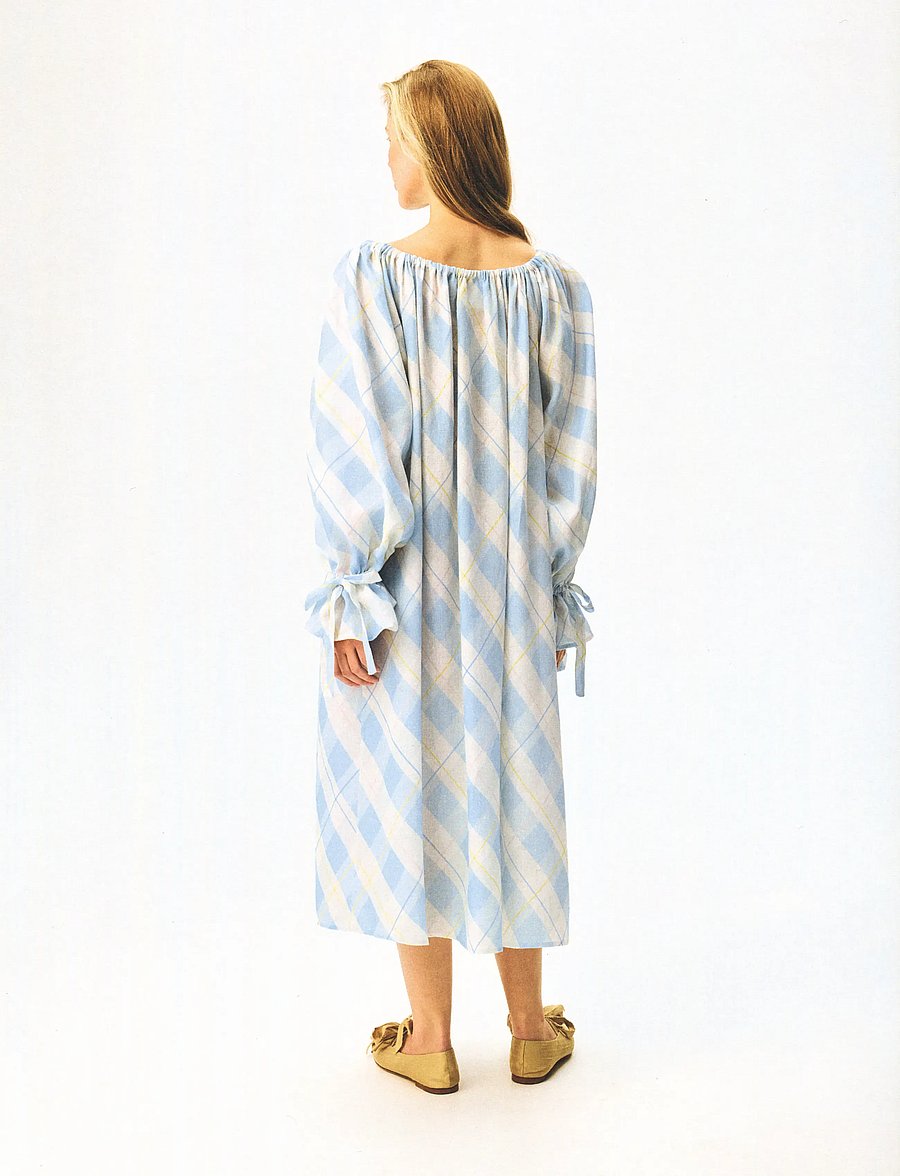 Sleeper - Cha-Cha Linen Maxi Dress in Blue Plaid with Hair Ribbon - sommerkleider - white&blue - 4