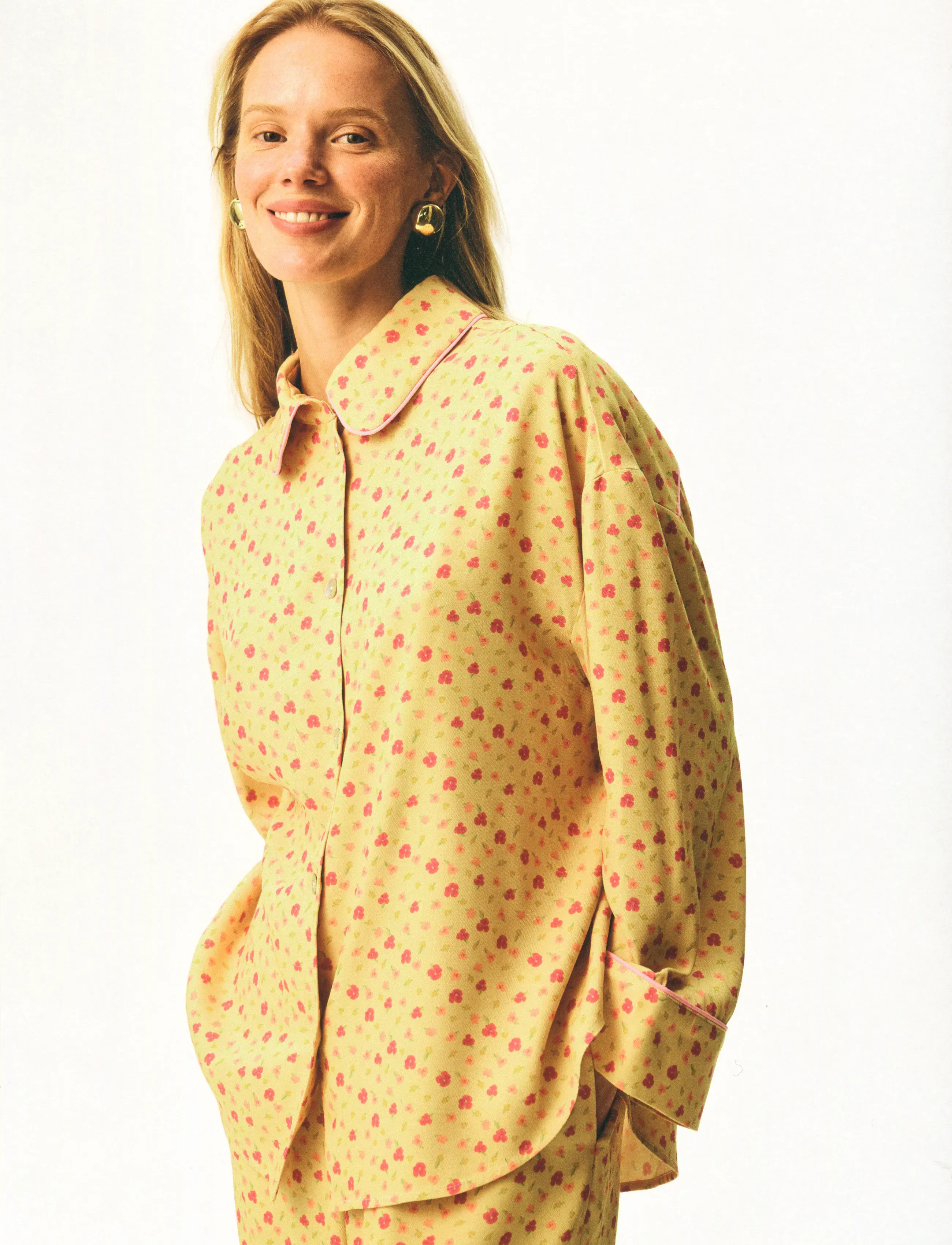Sleeper Pastelle Oversized Shirt In Wild Painsies, L/XL, Yellow, Skjorter > Langærmede, Dame