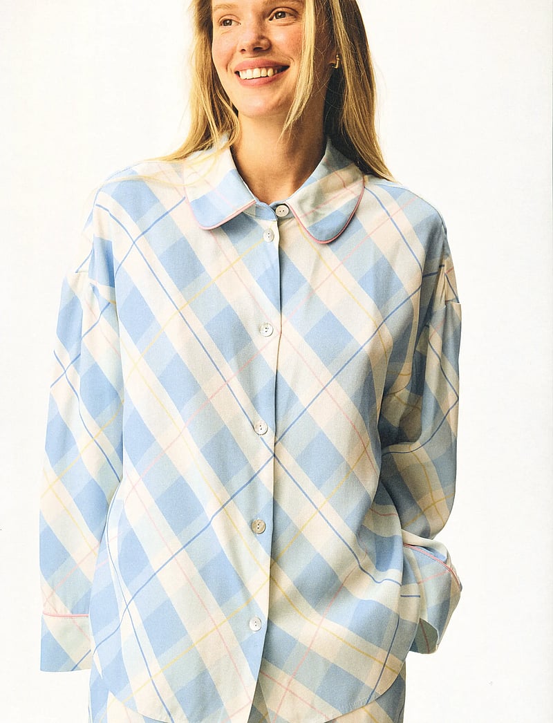 Sleeper - Pastelle Oversized Shirt in Blue Plaid - langærmede skjorter - white&blue - 3