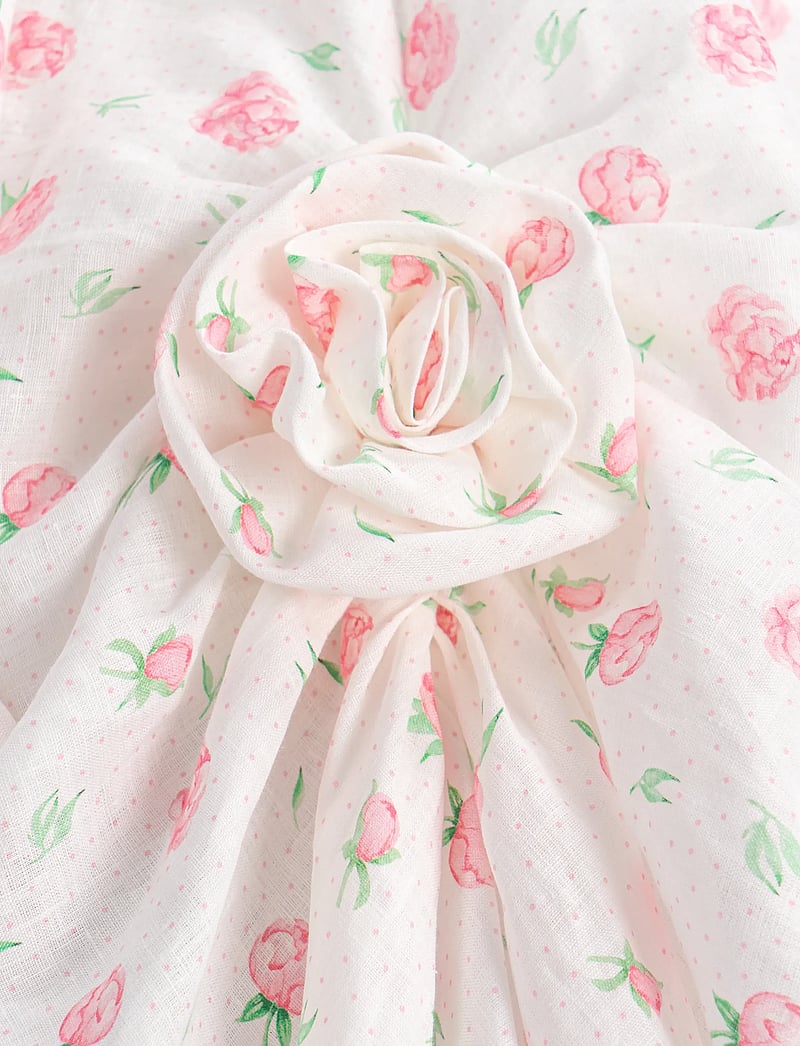 Sleeper Atlanta Linen Dress With Rose Detail In Roses (SLPSS2420ALF) - Midiklnningar - Boozt.com Sleeper Atlanta Linen Dress With Rose Detail In Roses (SLPSS2420ALF) - Midiklnningar - Boozt.com
