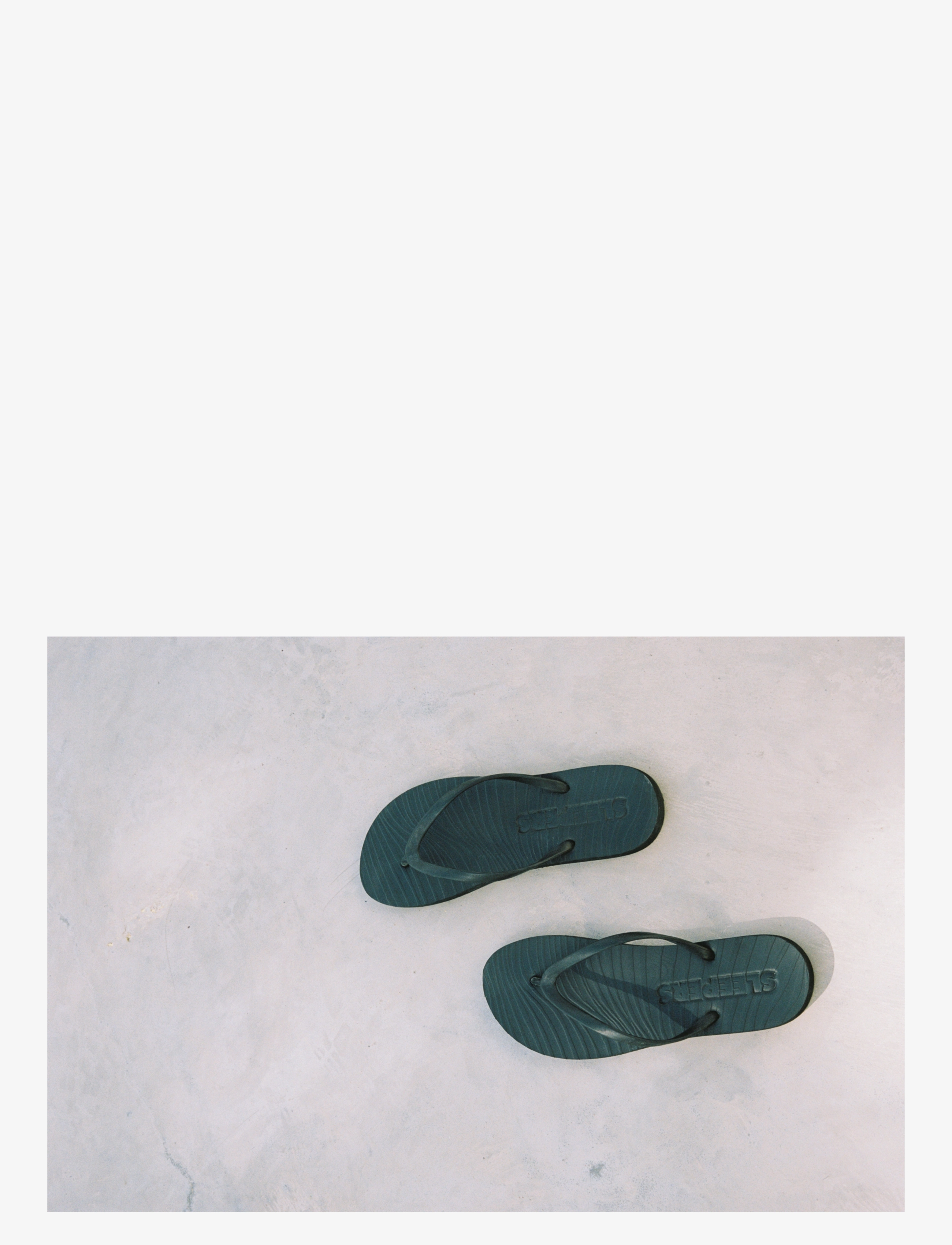 SLEEPERS - Slim Silver Fllip Flop - flip flops - black - 2
