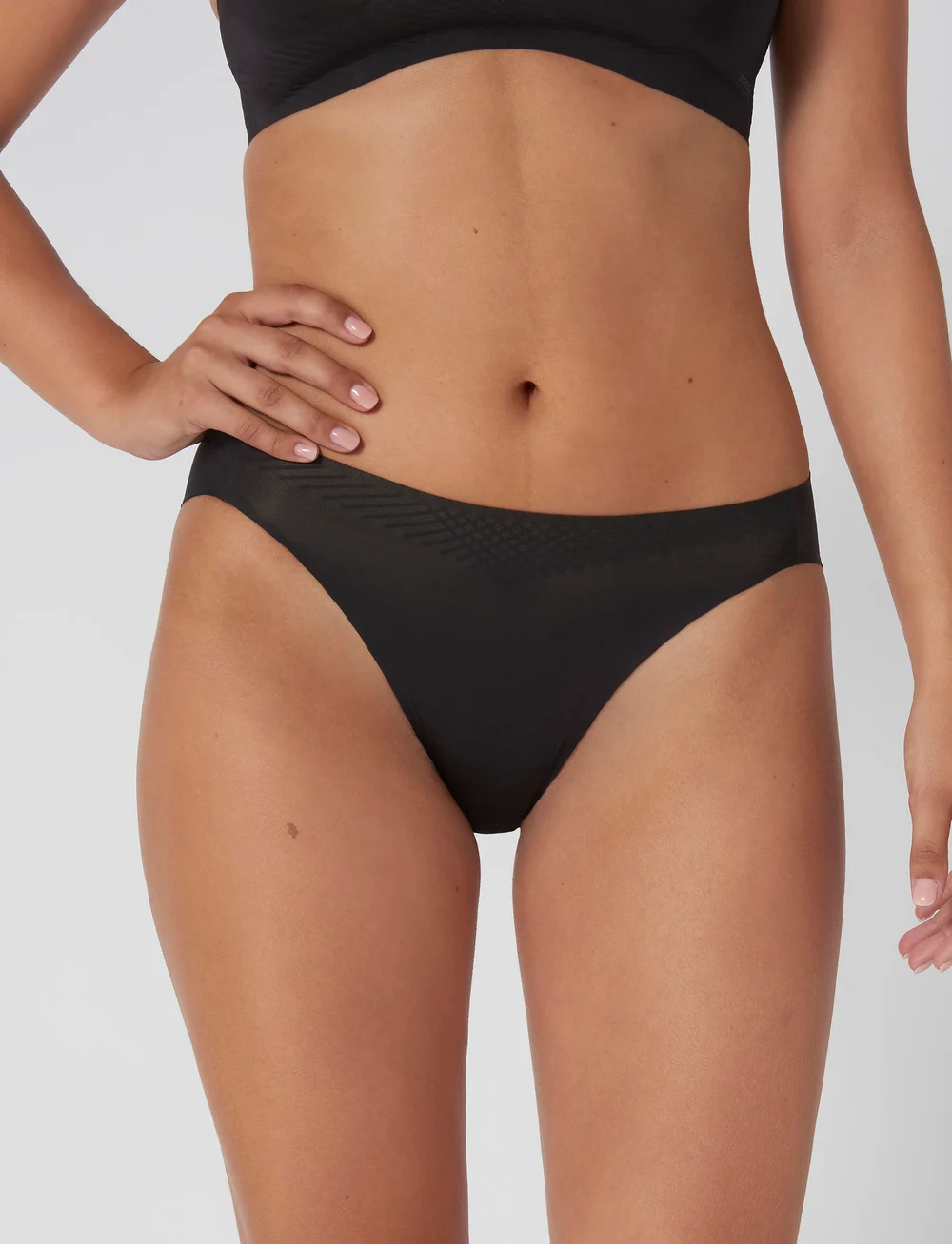 sloggi - sloggi BODY ADAPT High Leg Brief - seamless trusser - black - 0