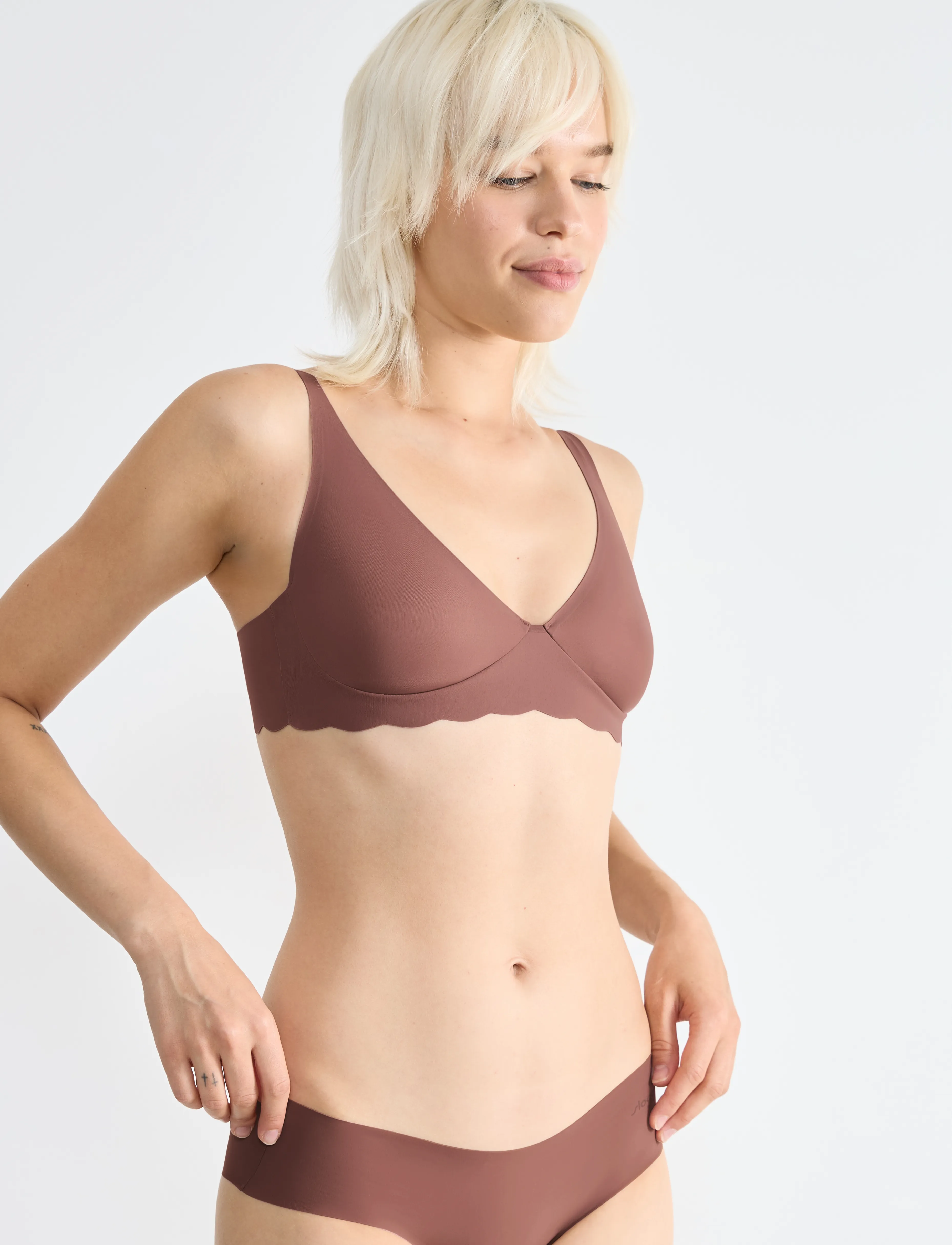 Sloggi Triangel - & bygelfri bh ZERO Microfibre 2.0 Soft bra dam – bild 6