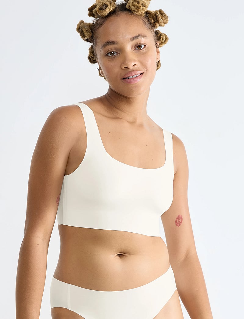 sloggi - sloggi ZERO Feel 2.0 Top - tank top rinnahoidjad - silk white - 2