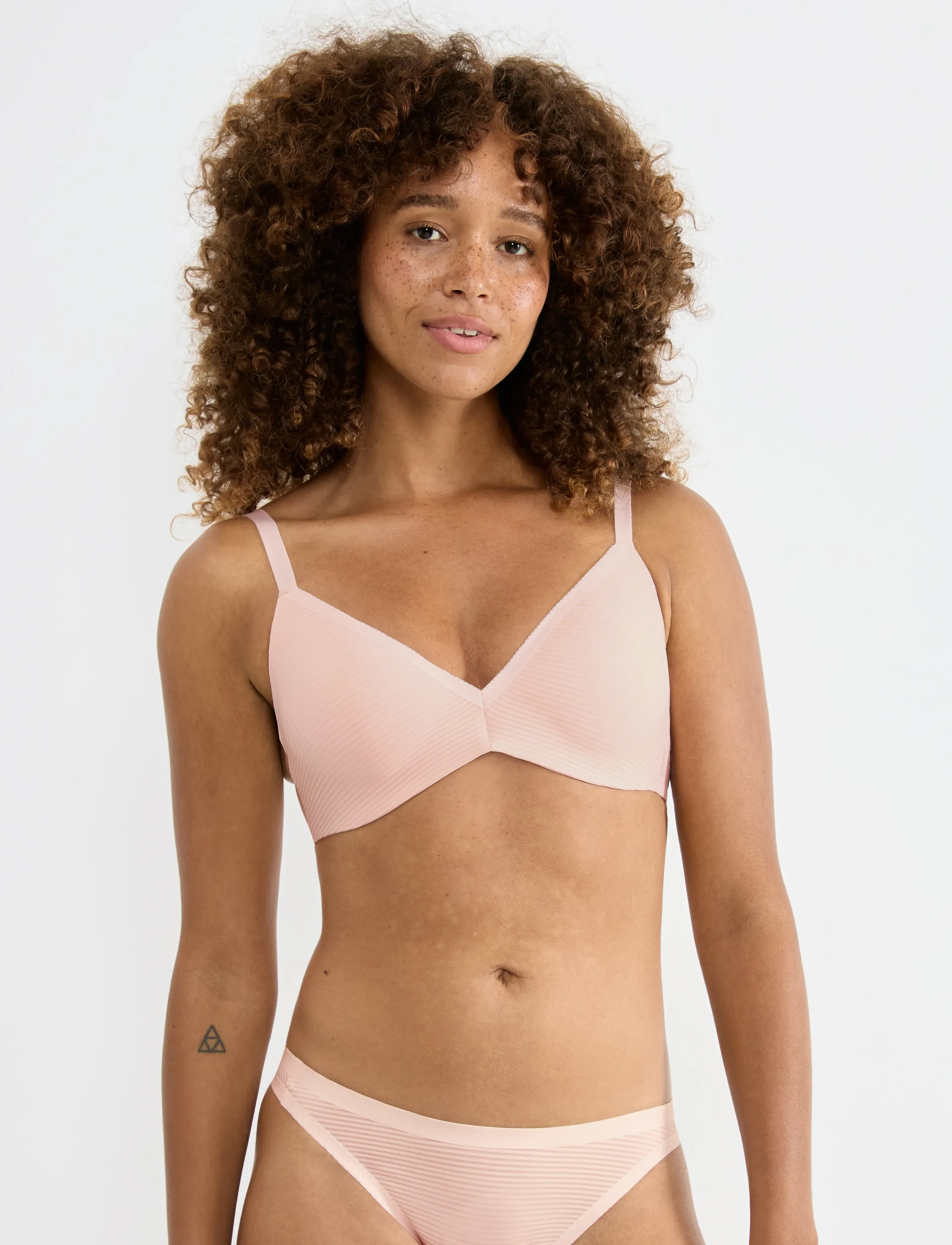 sloggi Zero Feel Air The Up Push Up, M, Bras & Oberteile, Rosa - Bras, Frauen