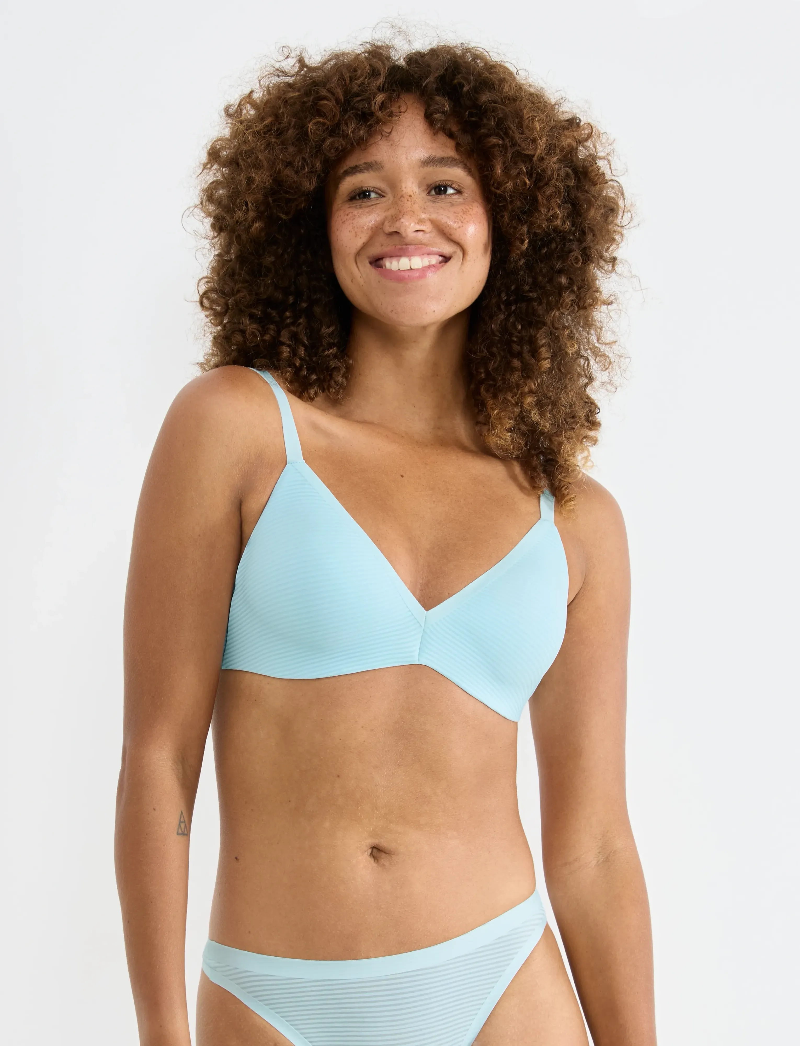 sloggi Zero Feel Air The Up Push Up, L PLUS, Bras & Oberteile, Blau - Bras, Frauen