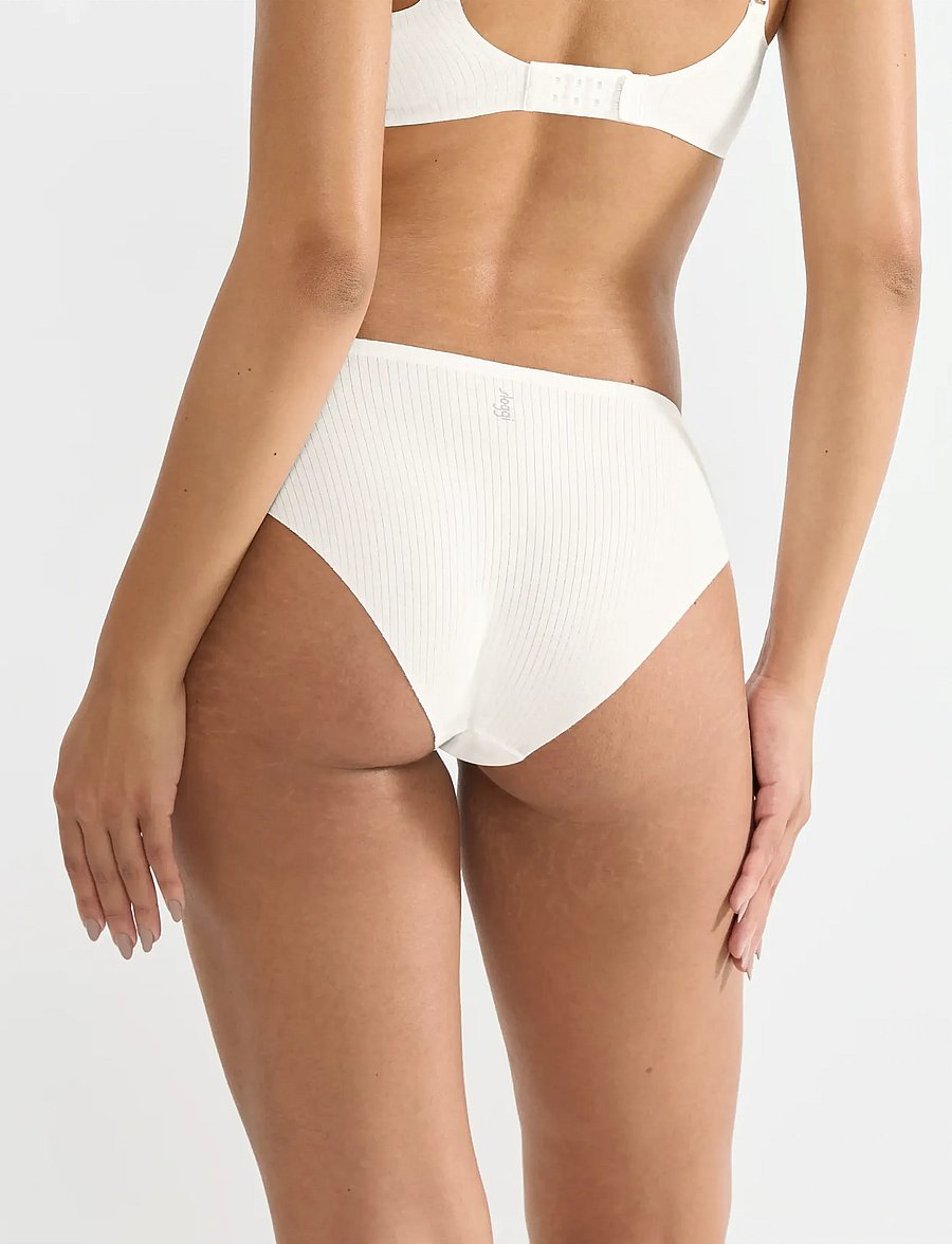 sloggi - sloggi ZERO Feel Pure High leg - slips - silk white - 3