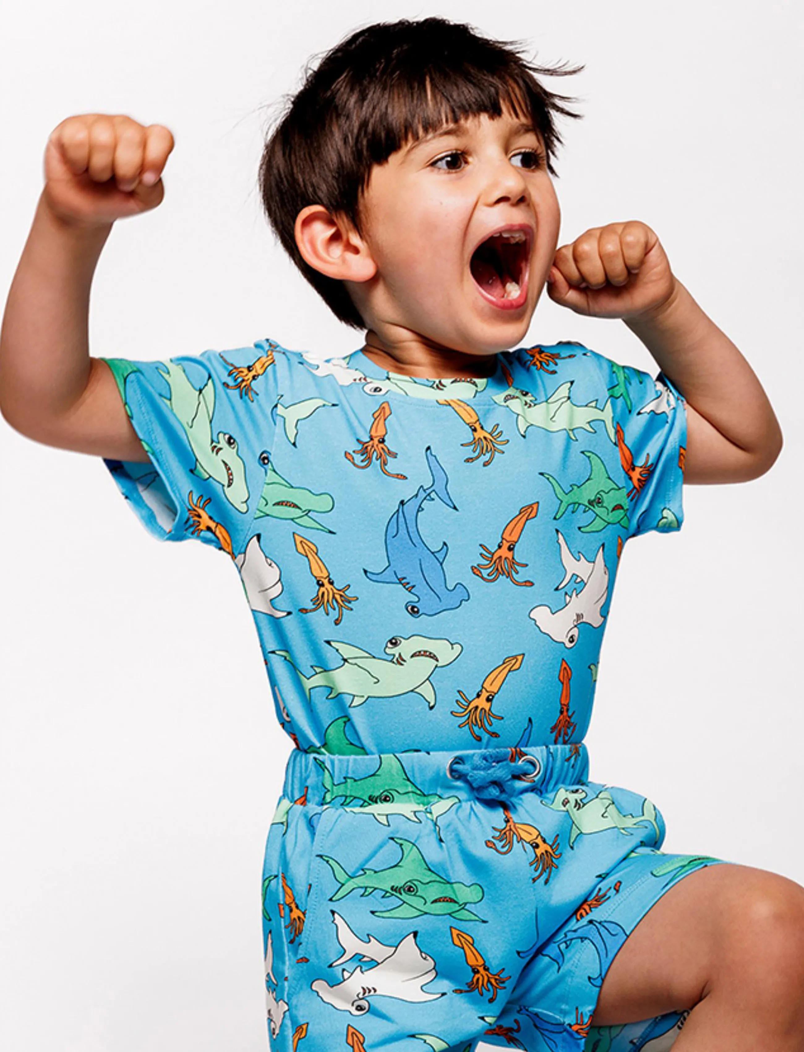 Småfolk - T-shirt with hammerhead sharks - efterårstøj - blue atoll - 0