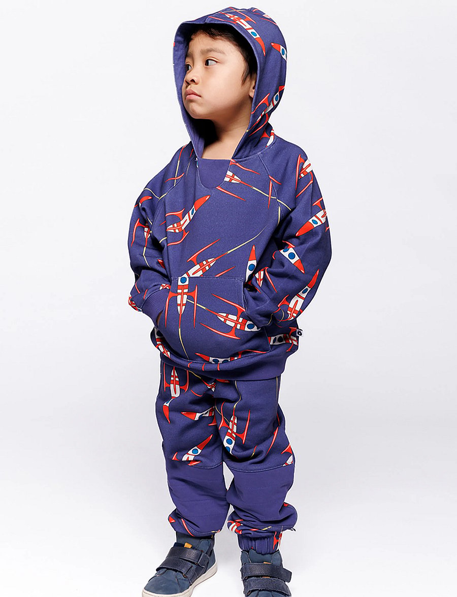 Småfolk - Unity sweatpants with spaceships - mjukisbyxor - blue heart - 0
