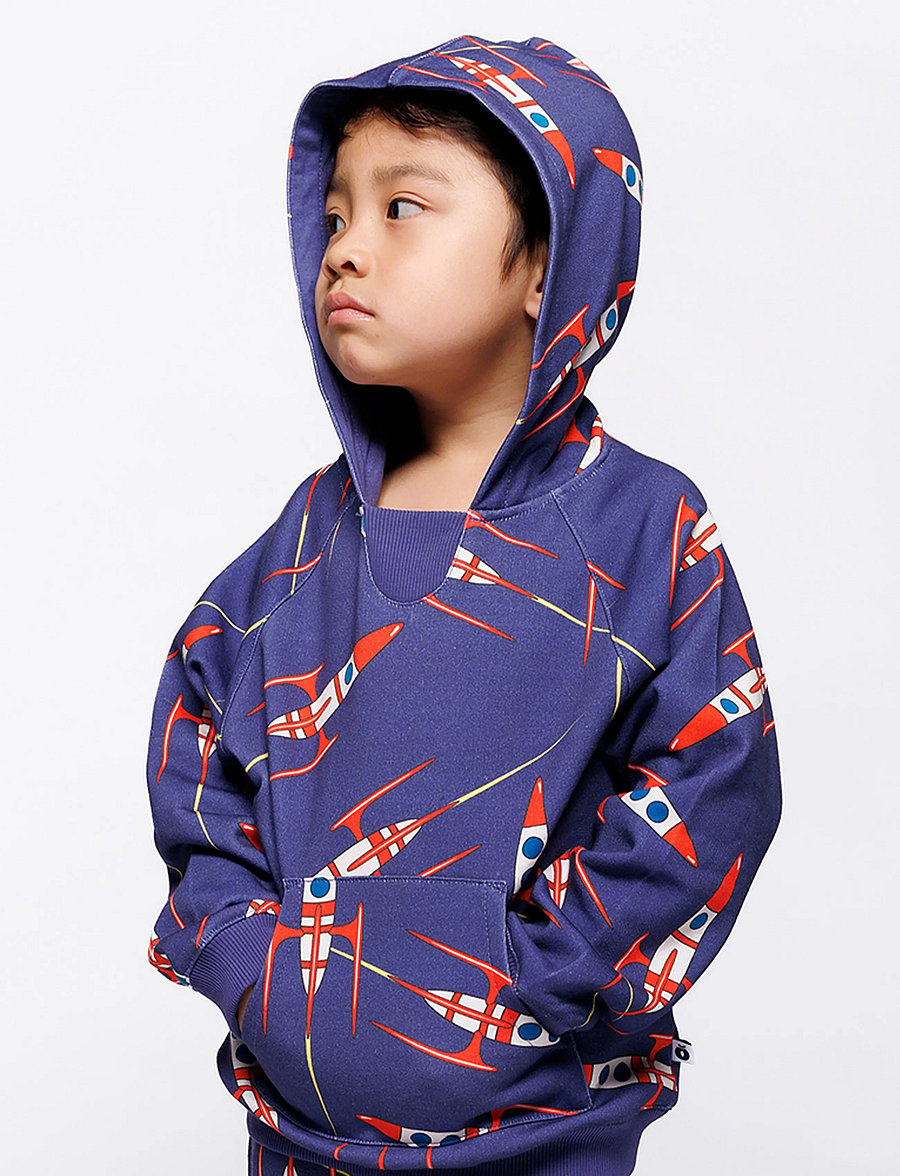 Småfolk - Macoun hoodie with spaceships - huvtröjor - blue heart - 0