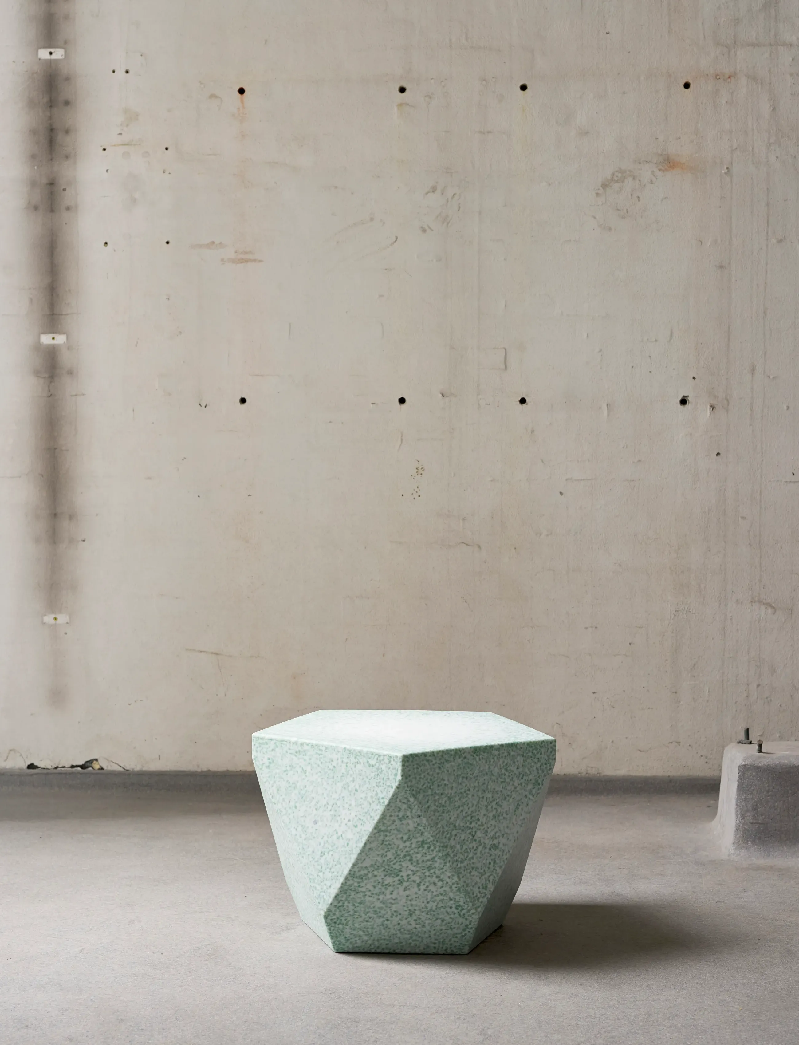 SMALLrevolution - ANNIE TABLE - lauad - jade - 5