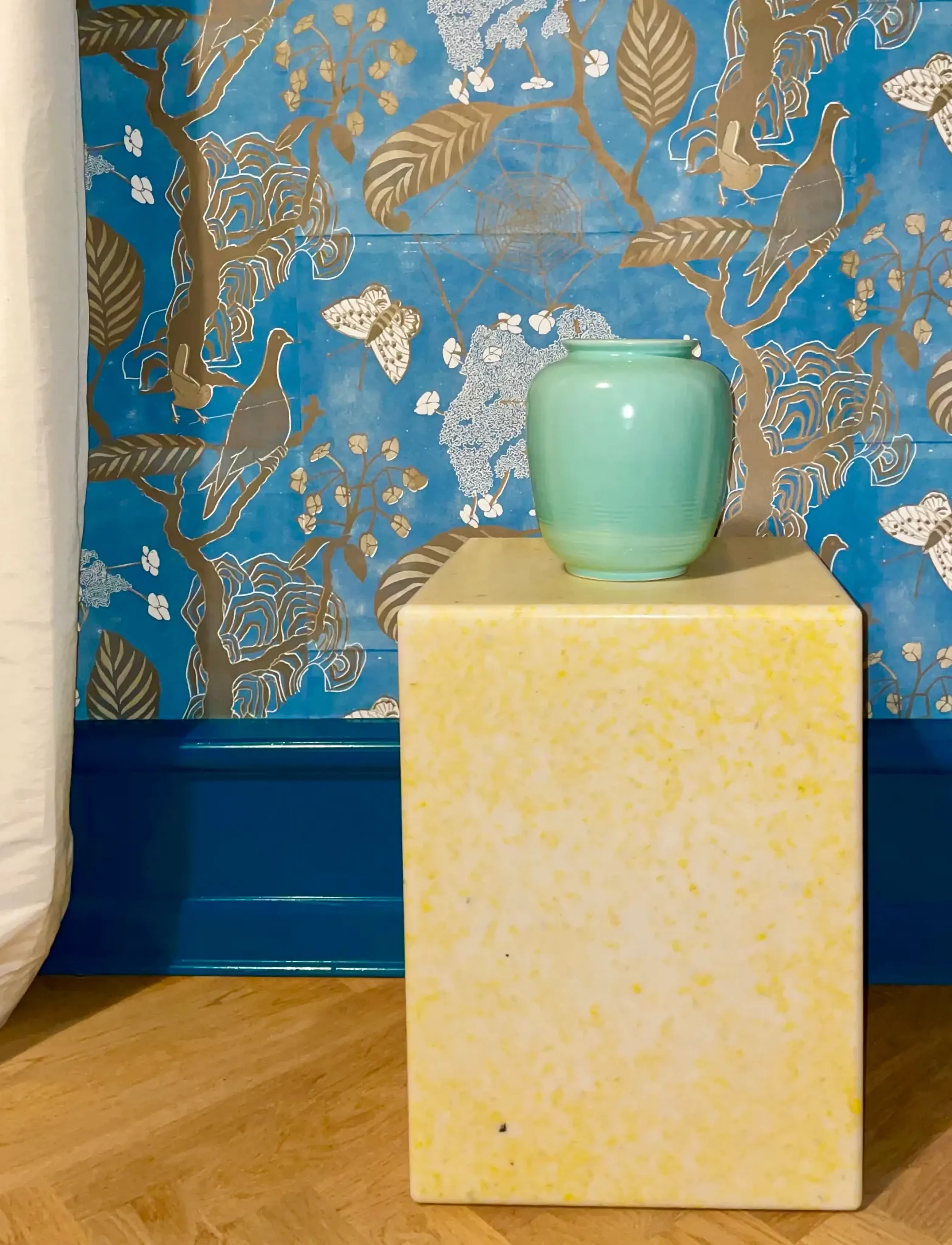 SMALLrevolution - Sigrid 42 - tables - canary - 2