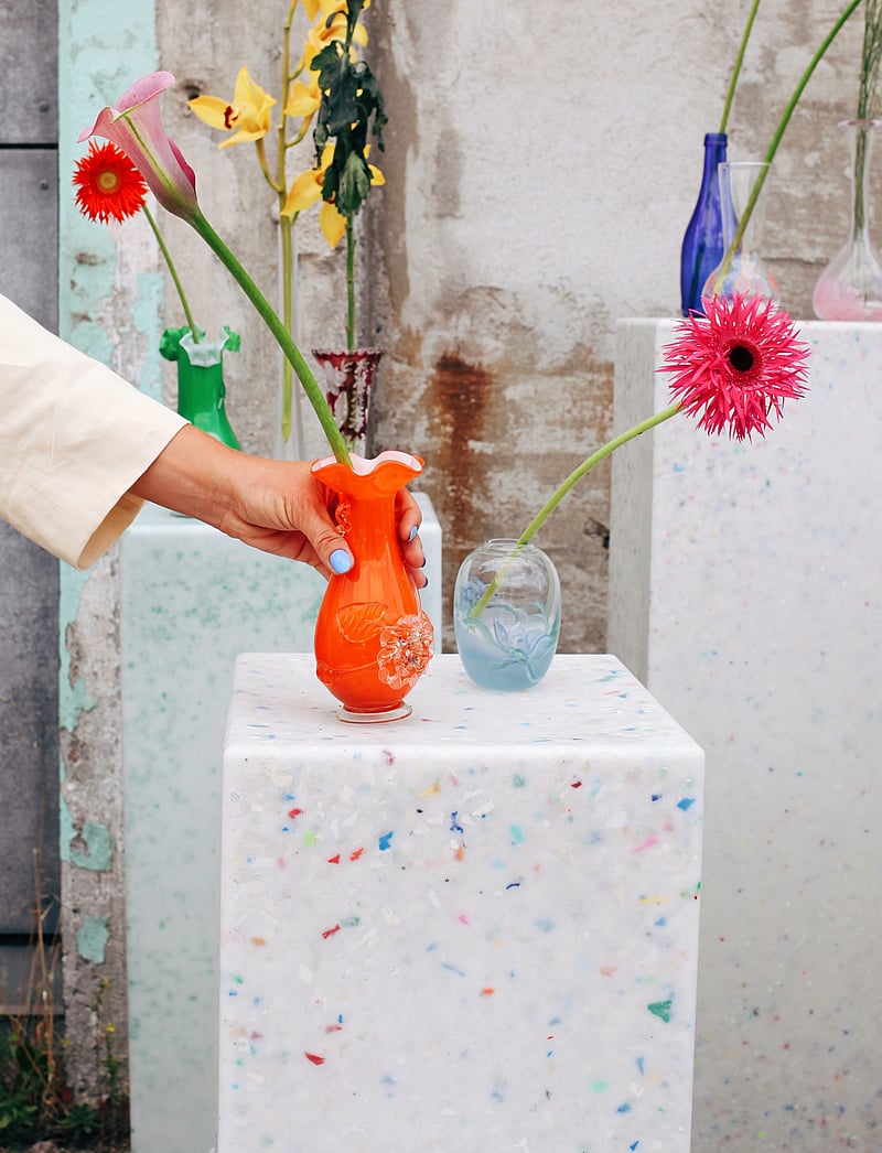 SMALLrevolution - Sigrid 90 - home - early bird avl - 1