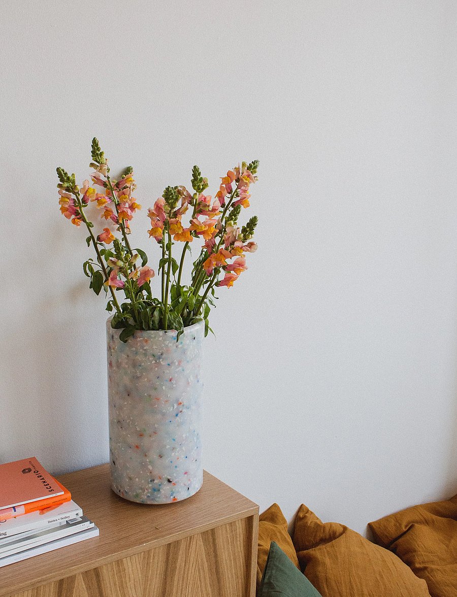 SMALLrevolution - Baby Donna - dekoration - terrazzo - 0