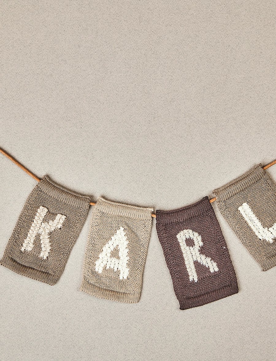 Smallstuff - Knitted letter A, nature - die niedrigsten preise - a beige - 1