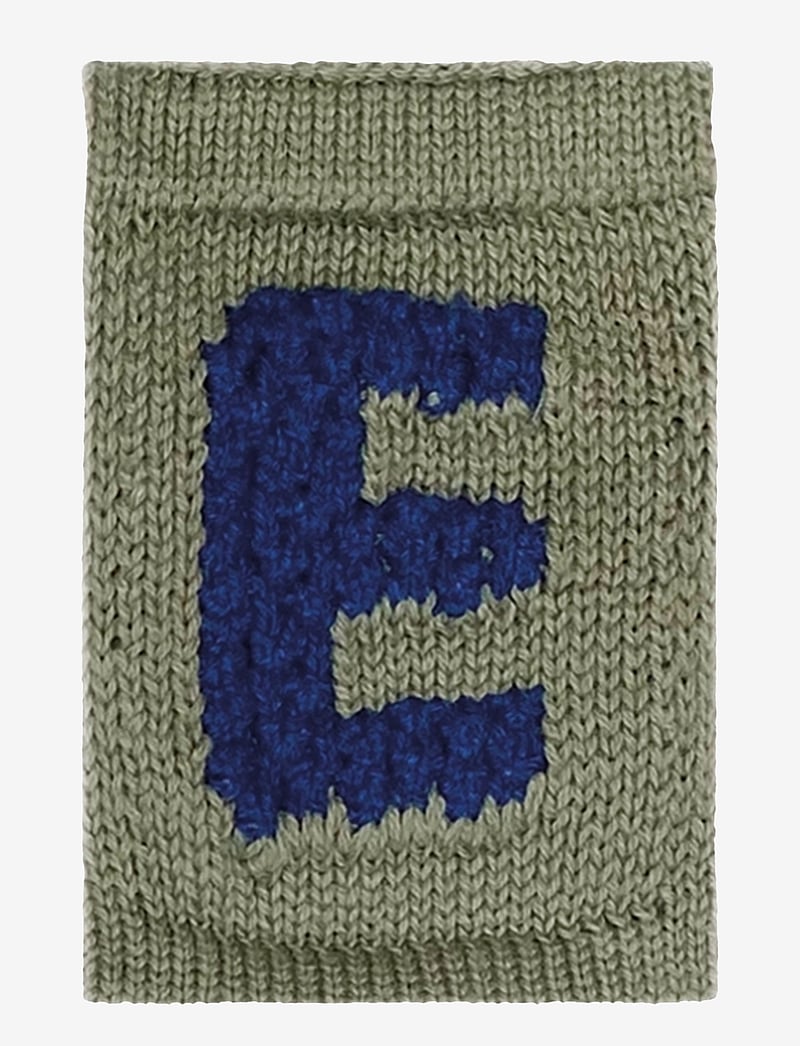 Smallstuff - Knitted letter E, blue - dekorationsdetaljer - e blue - 1